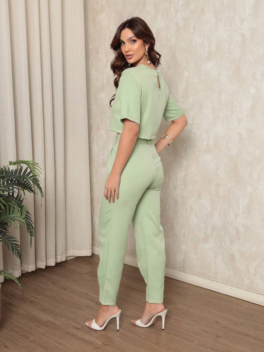 Conjunto Feminino de Alfaitaria